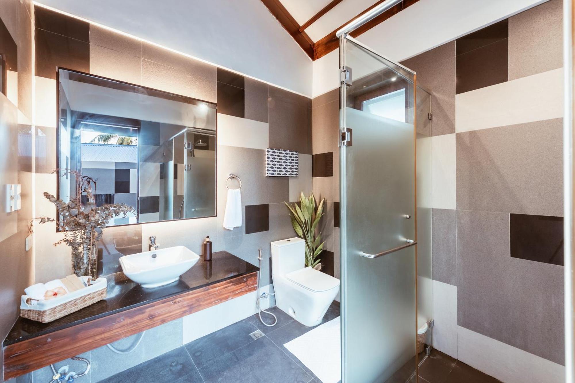 Alon Cloud9 Beach Front Catangnan Екстер'єр фото